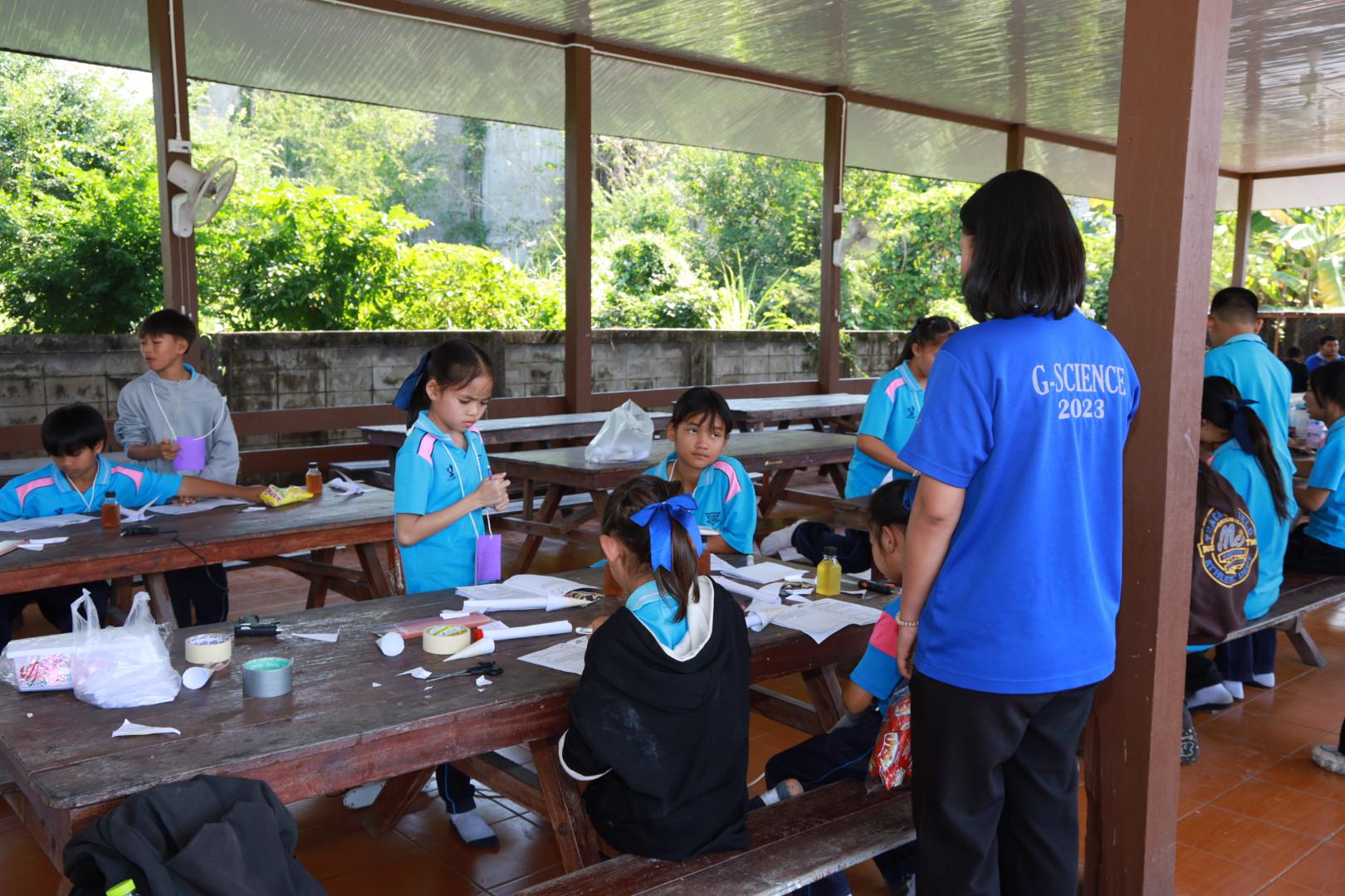 177. วันที่ 27 มกราคม 2569 โปรแกรมวิชาวิทยาศาสตร์ทั่วไป ได้จัดค่ายสเต็มศึกษาให้กับนักเรียนชั้นประถมศึกษาปีที่1-6 ณ โรงเรียนอนุบาลคลองขลุง จ.กำแพงเพชร